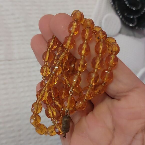 Vintage Czech Glass Yellow Citrine Bead Necklace Twist Barrel Clasp - Picture 4 of 5